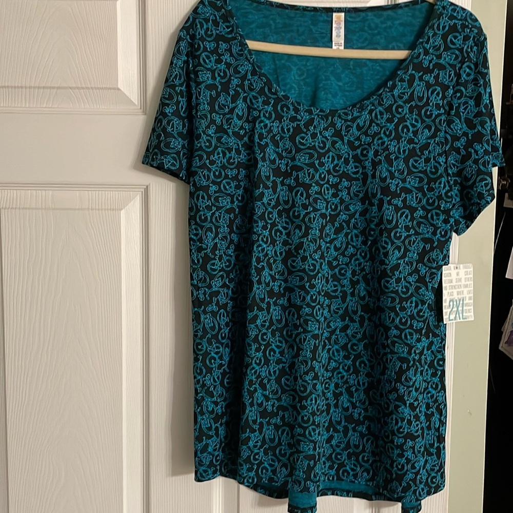 LuLaRoe Classic T bicycle print